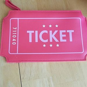 Ipsy makeup bag NWOT